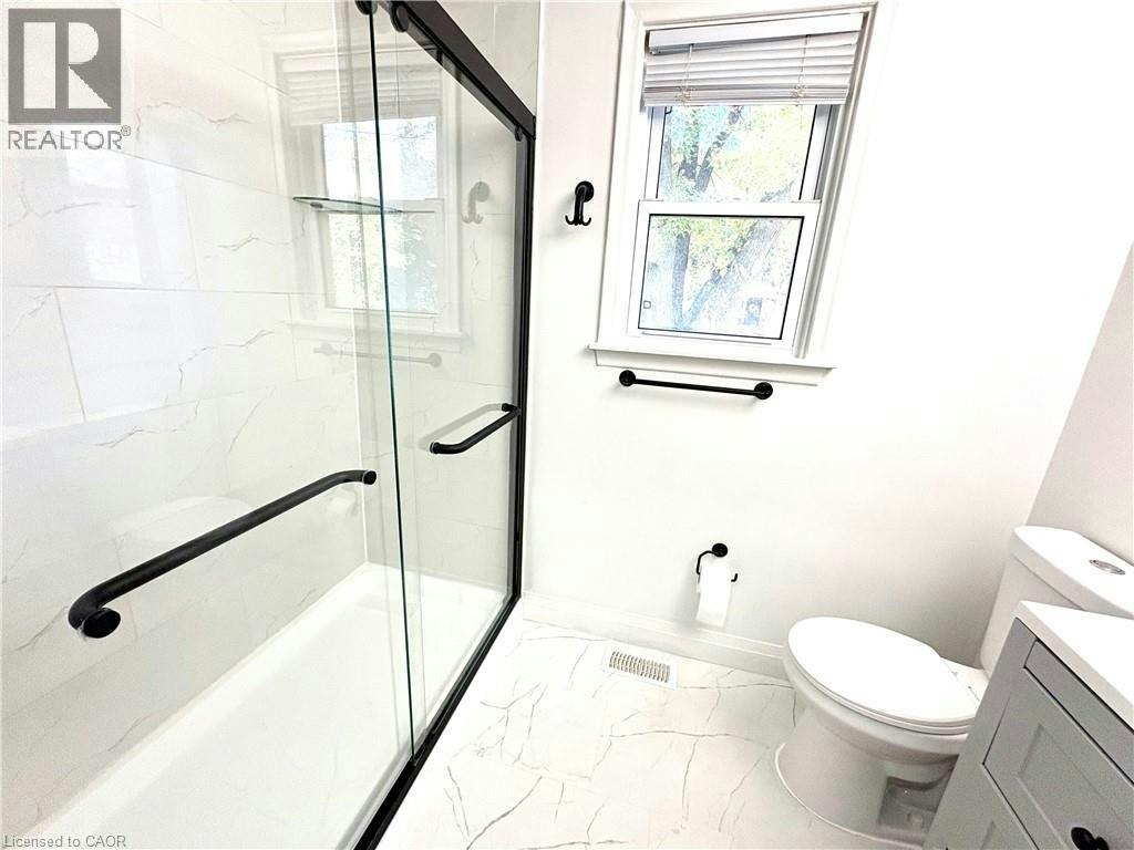 Upper-292 Woodward Avenue, Milton, ON, L9T 1V2 - 13