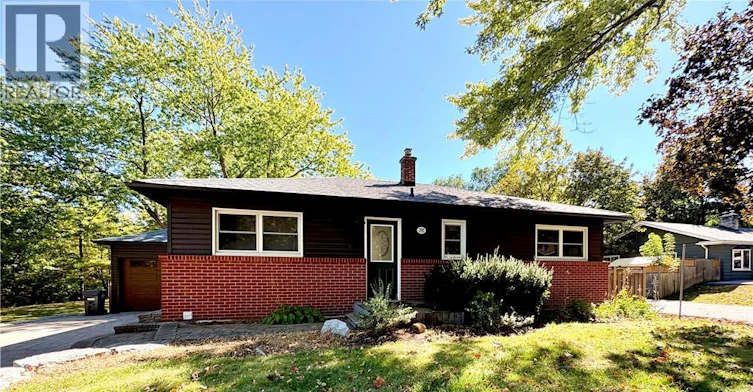 Upper-292 Woodward Avenue, Milton, ON, L9T 1V2 - 2