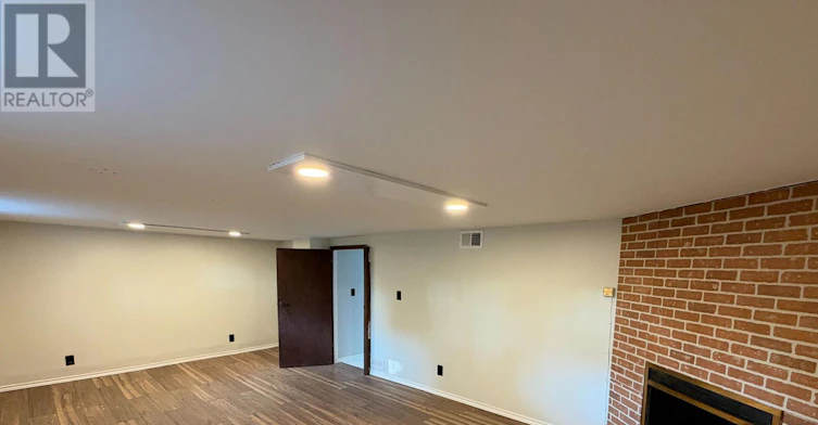 LOWER-998 Warden Avenue, Toronto, ON, M1R 2P1 - 12