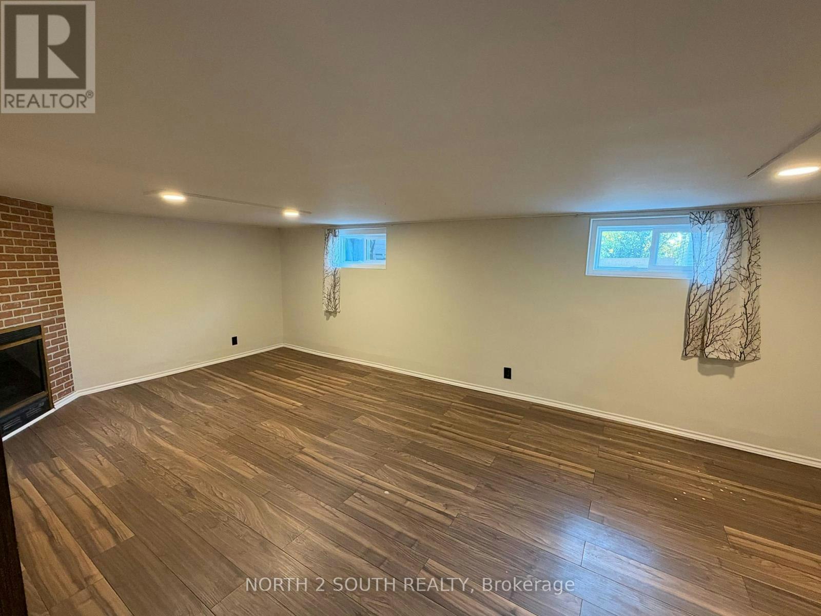 LOWER-998 Warden Avenue, Toronto, ON, M1R 2P1 - 11