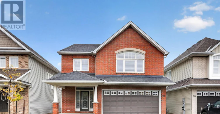 816 Azure Street, Ottawa, ON, K4A 0T7 - 2