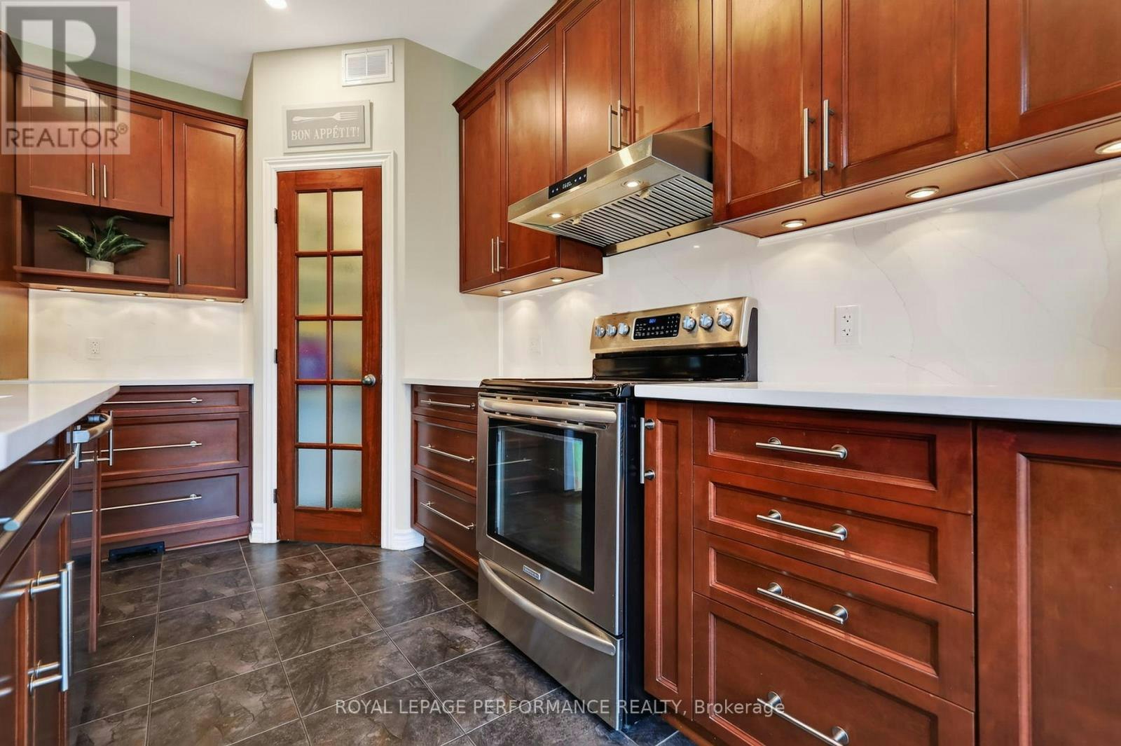 816 Azure Street, Ottawa, ON, K4A 0T7 - 13