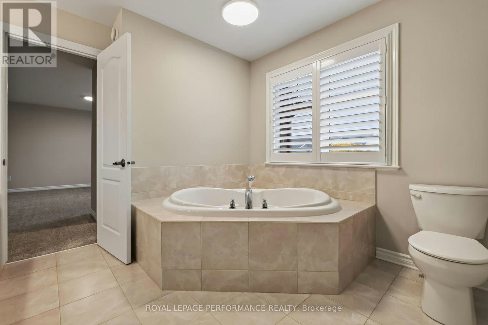 816 Azure Street, Ottawa, ON, K4A 0T7 - 22