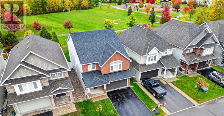 816 Azure Street, Ottawa, ON, K4A 0T7