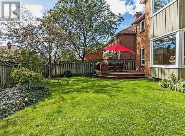 1120 Goodson Crescent, Oakville, ON, L6H 4A5 - 2