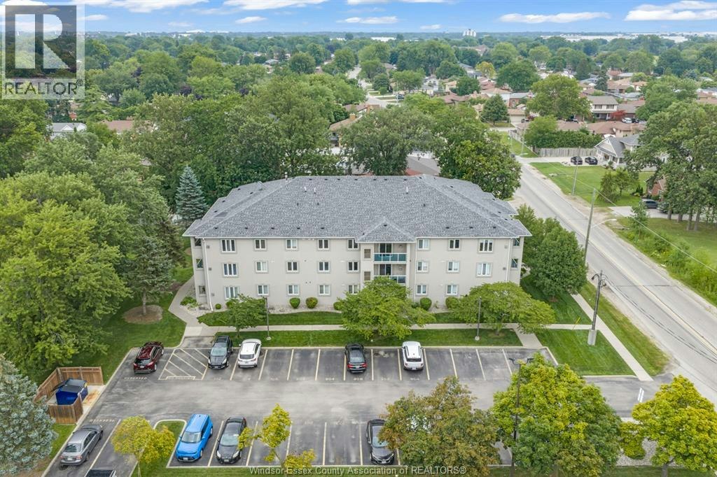 306-4850 Grand Boulevard, Windsor, ON, N8T 3K9