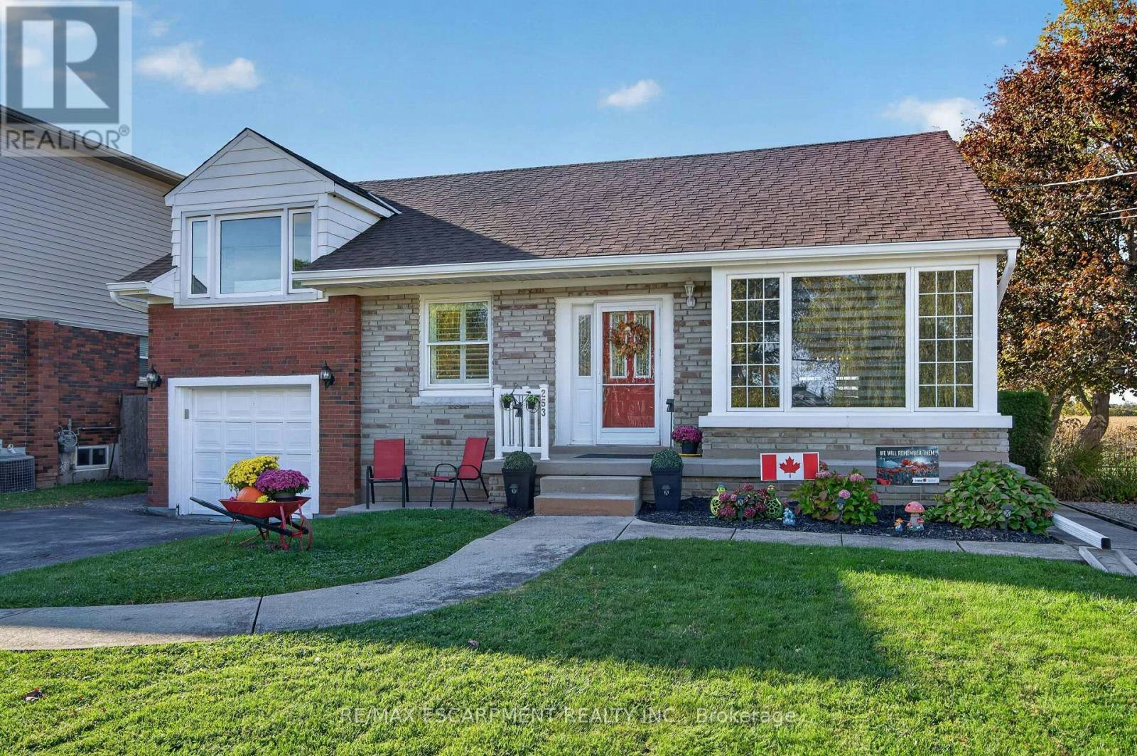 253 Mcneilly Road, Hamilton, ON, L8E 5H2
