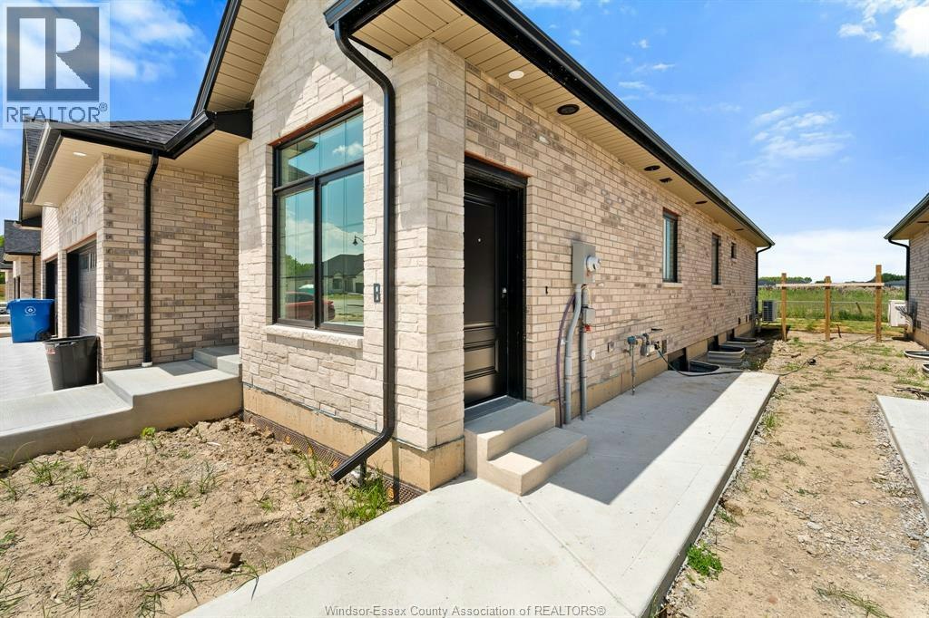 B (LOWER-150 Mclellan Avenue, Amherstburg, ON, N9V 0H1 - 2