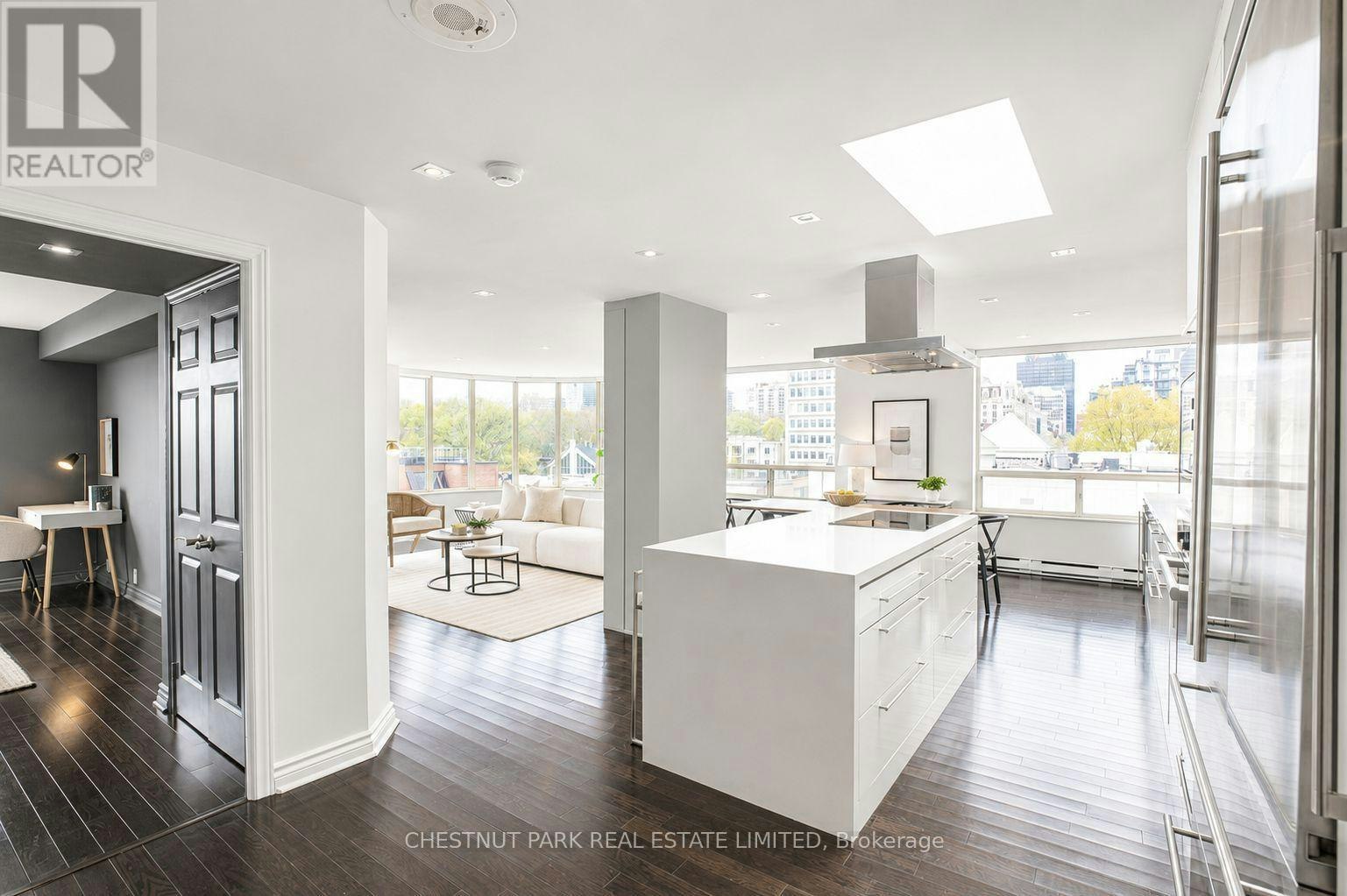 702-1177 Yonge Street, Toronto, ON, M4T 2Y4 - 4