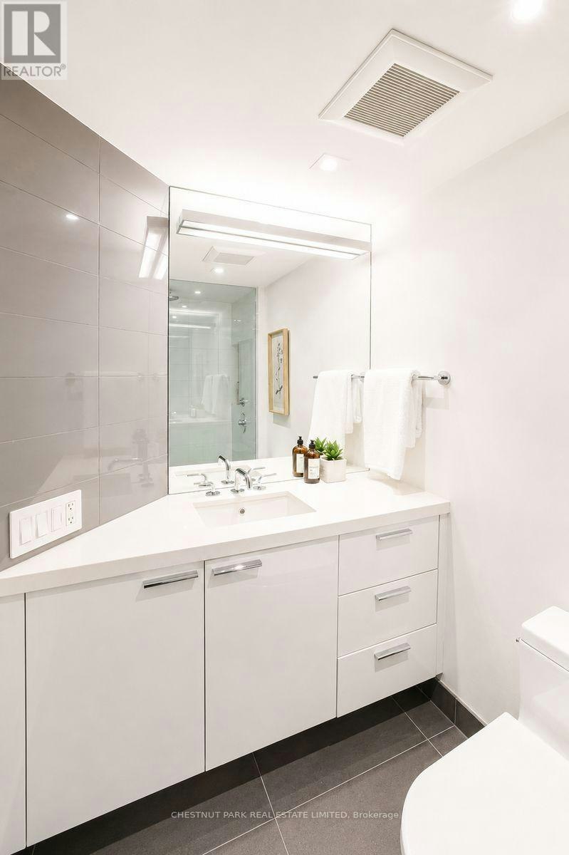 702-1177 Yonge Street, Toronto, ON, M4T 2Y4 - 35