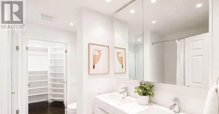 702-1177 Yonge Street, Toronto, ON, M4T 2Y4 - 26