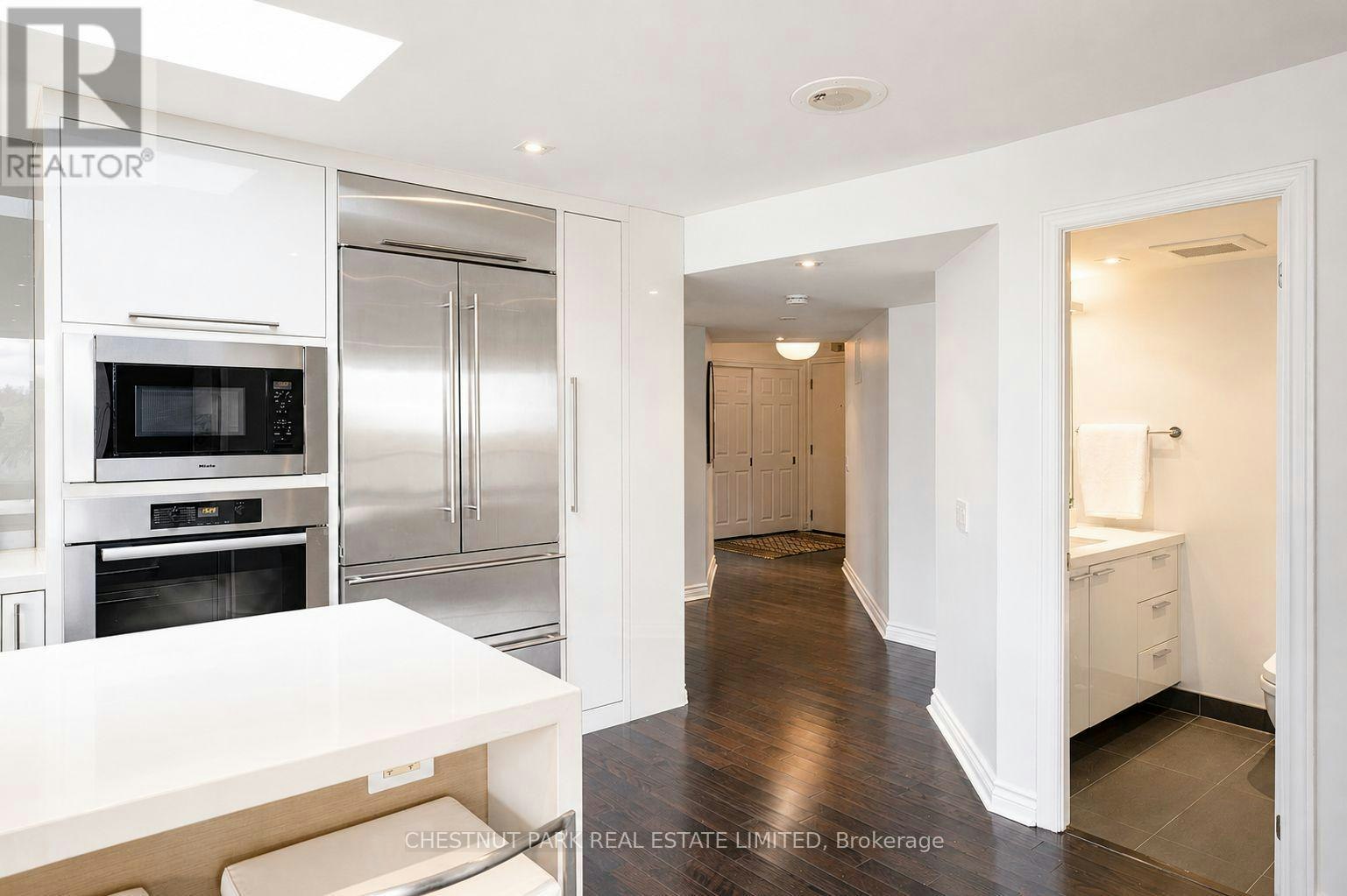 702-1177 Yonge Street, Toronto, ON, M4T 2Y4 - 17