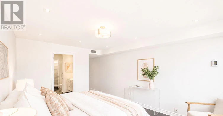 702-1177 Yonge Street, Toronto, ON, M4T 2Y4 - 22