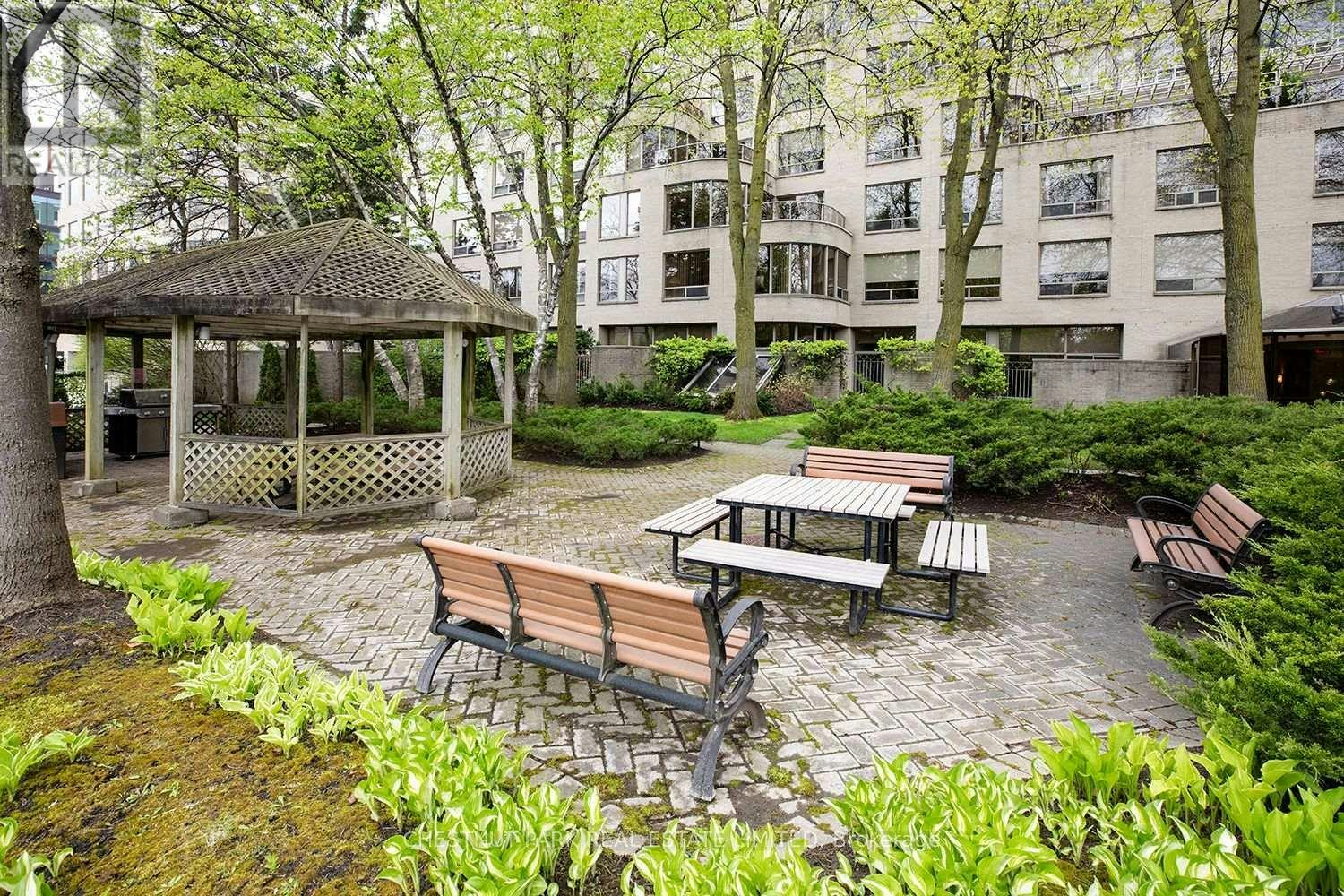 702-1177 Yonge Street, Toronto, ON, M4T 2Y4 - 48