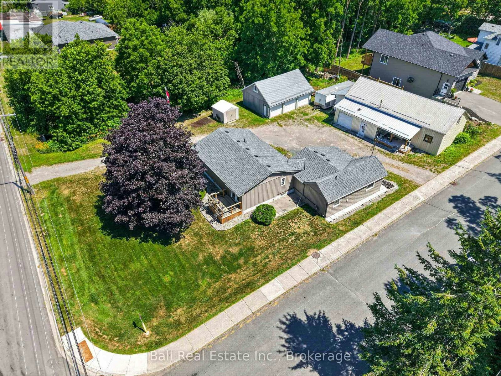 6 Ermatinger Street, Smith-Ennismore-Lakefield, ON, K0L 2H0