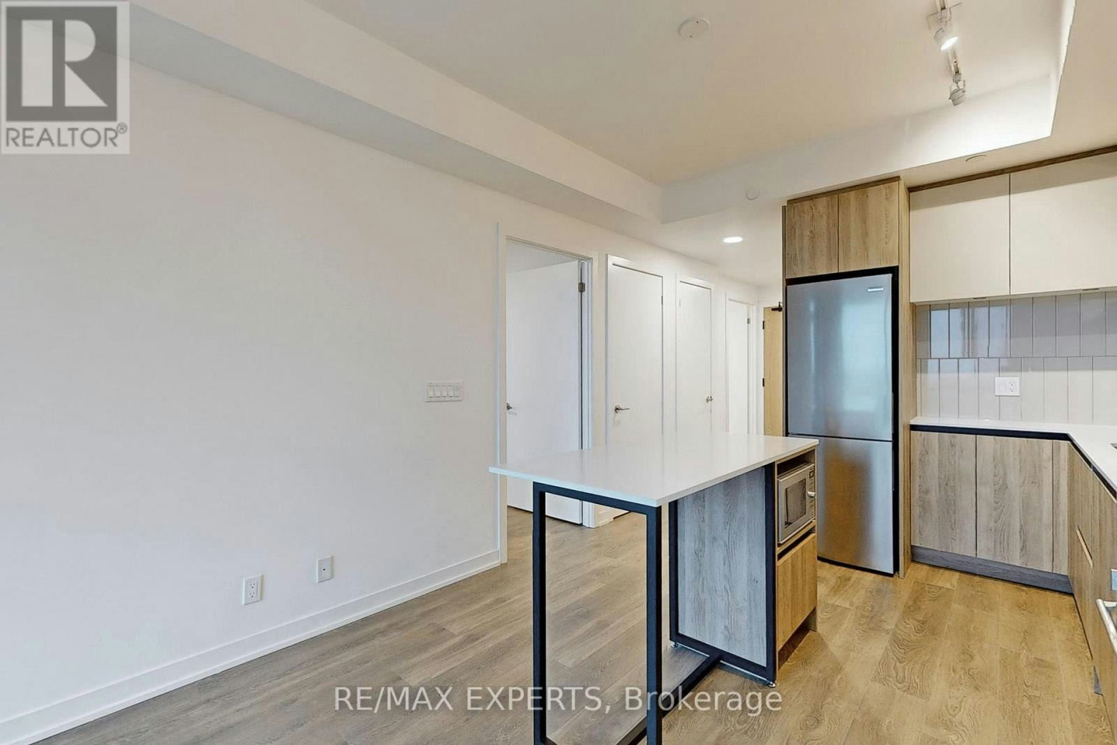 B-808-7950 Bathurst Street, Vaughan, ON, L4J 0L4 - 6