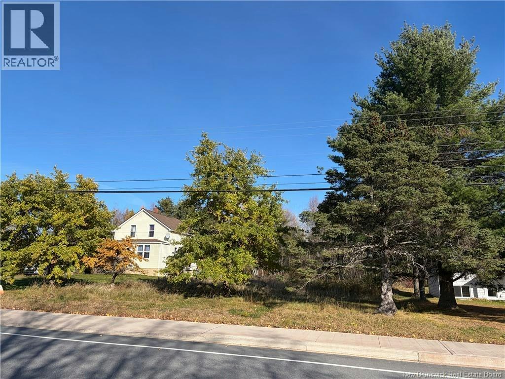 861 Mapleton, Moncton, NB, E1G 2K6