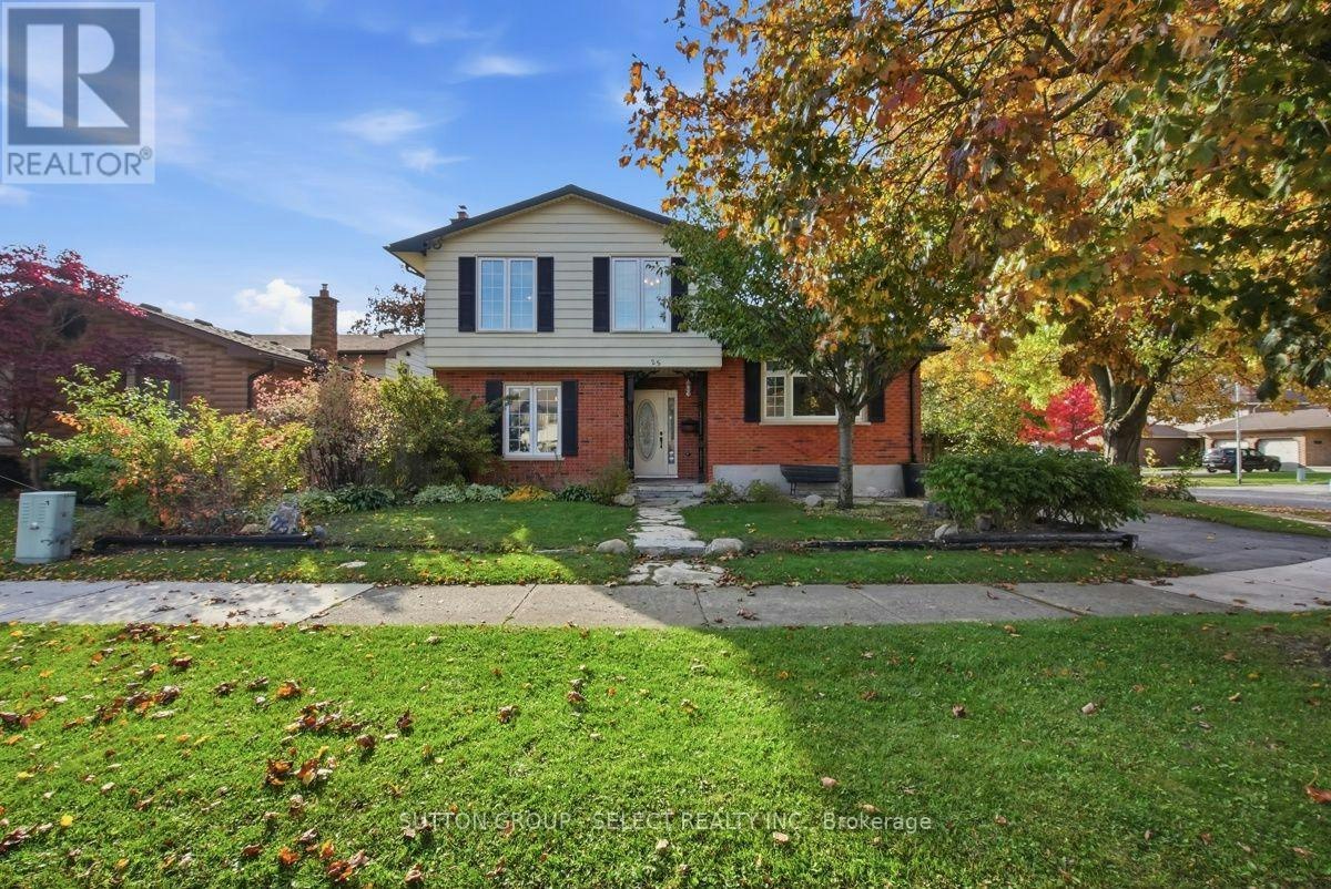 25 Finch Crescent, London, ON, N6E 2E4