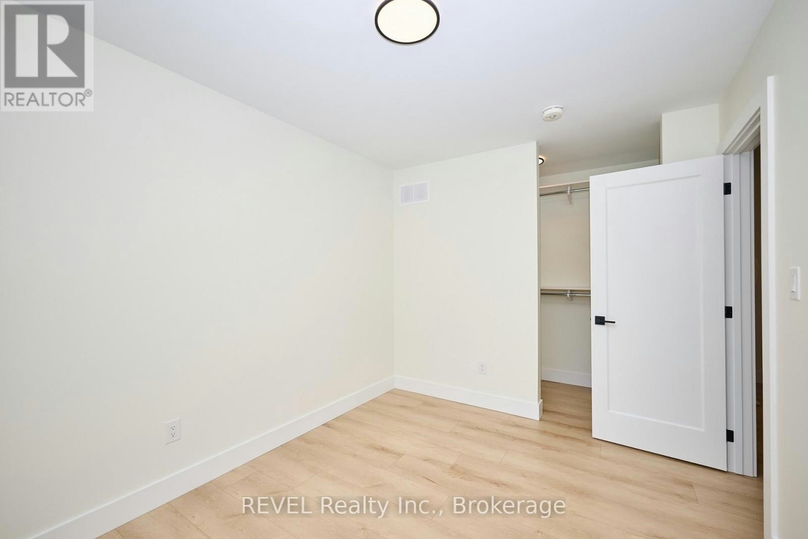 UPPER UNIT-4652 Belfast Avenue, Niagara Falls, ON, L2E 4G3 - 16