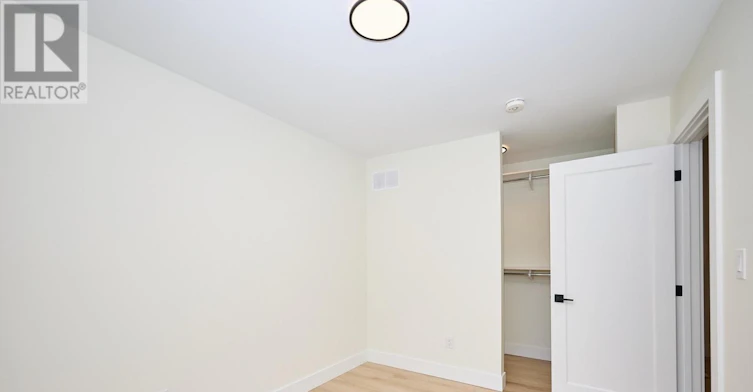 UPPER UNIT-4652 Belfast Avenue, Niagara Falls, ON, L2E 4G3 - 16