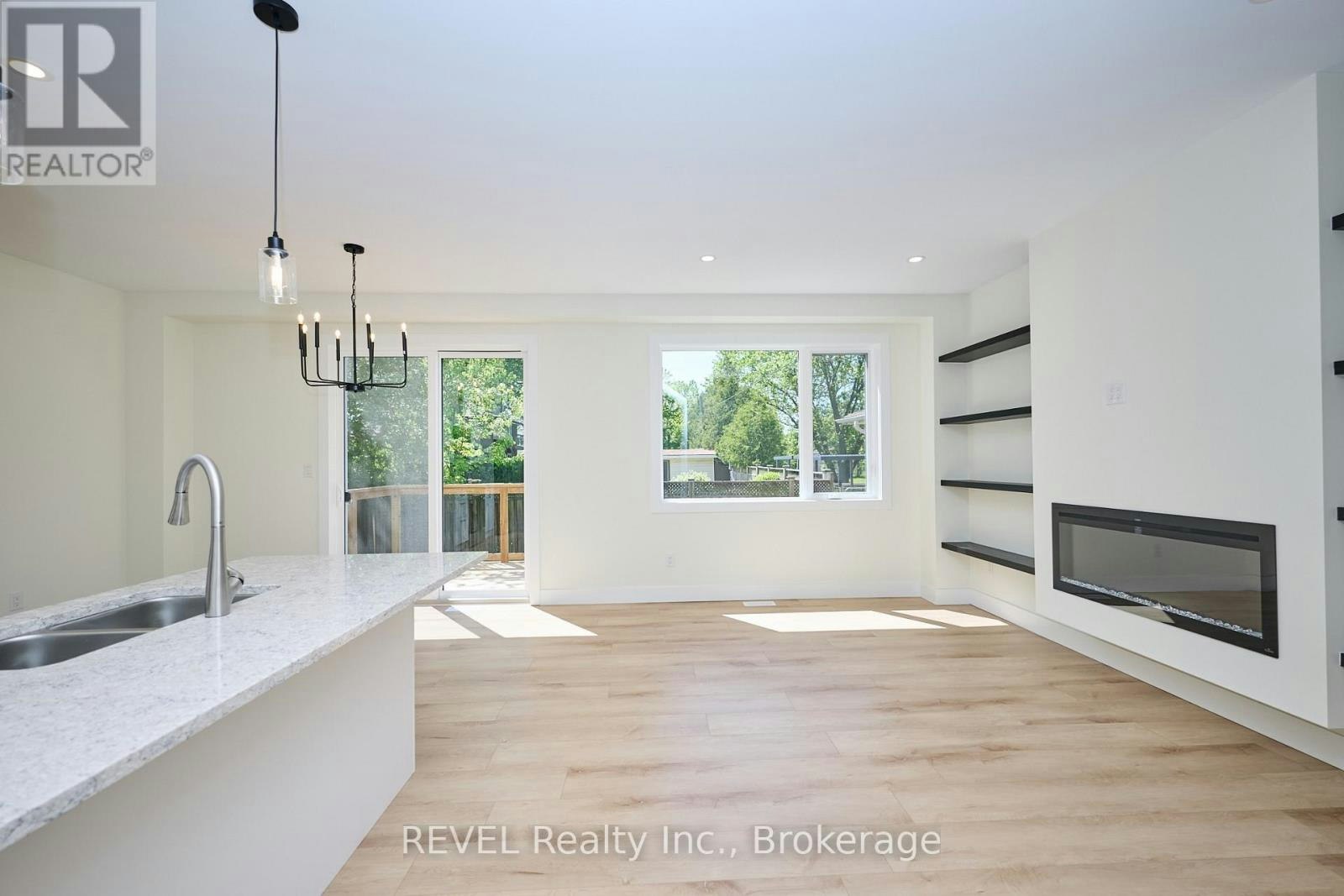 UPPER UNIT-4652 Belfast Avenue, Niagara Falls, ON, L2E 4G3 - 4