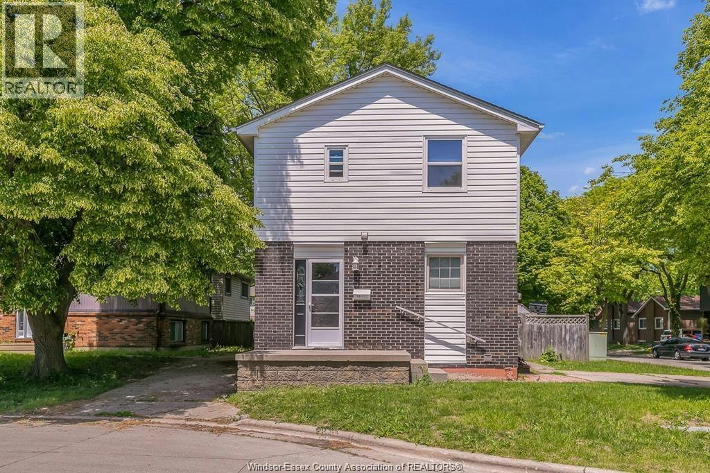 1341 Cottage, Windsor, ON, N8S 4H6