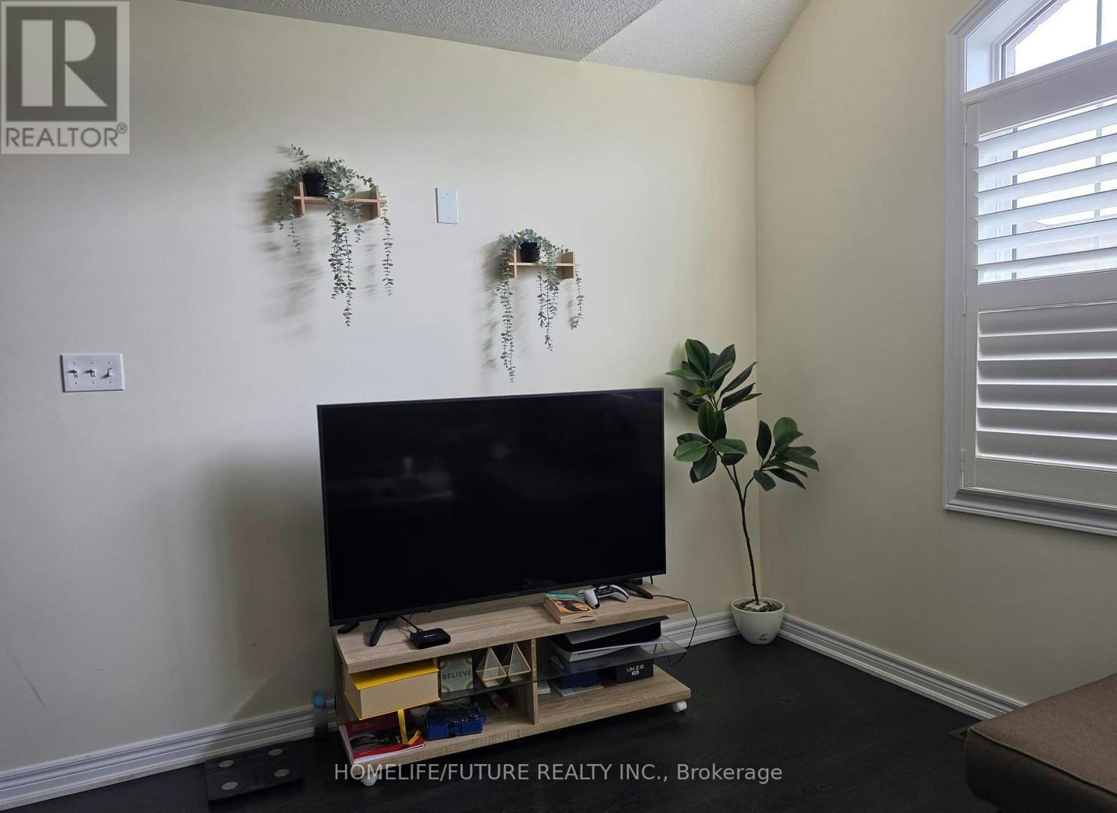 27 Saint Dennis Road, Brampton, ON, L6R 3W7 - 26