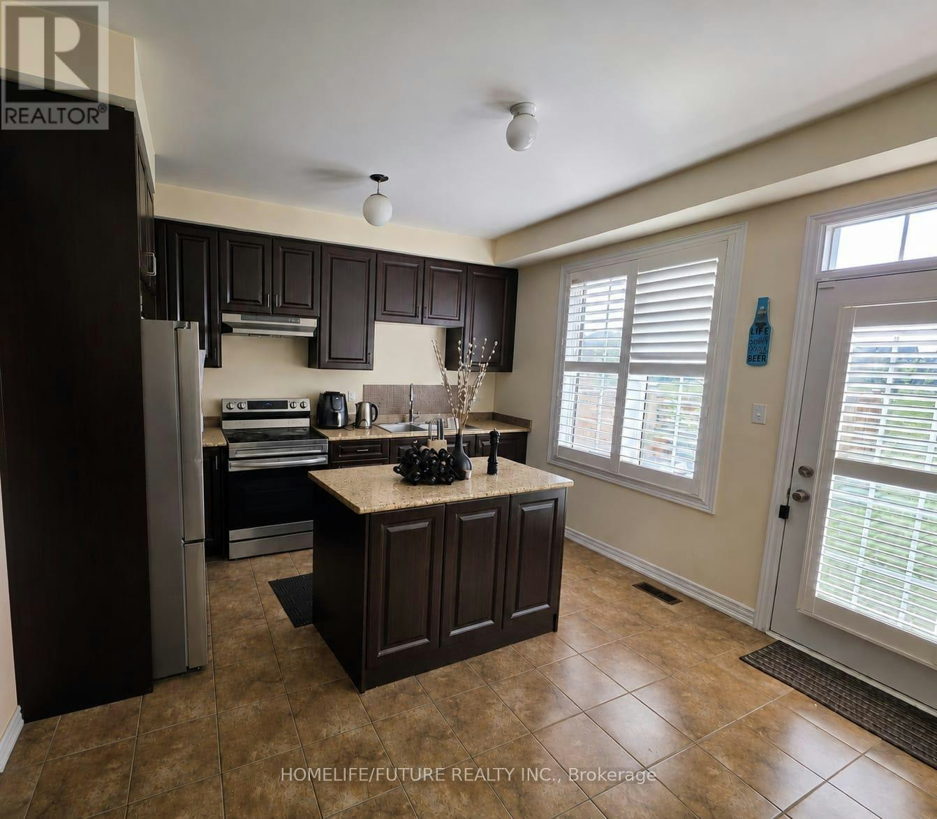 27 Saint Dennis Road, Brampton, ON, L6R 3W7 - 15