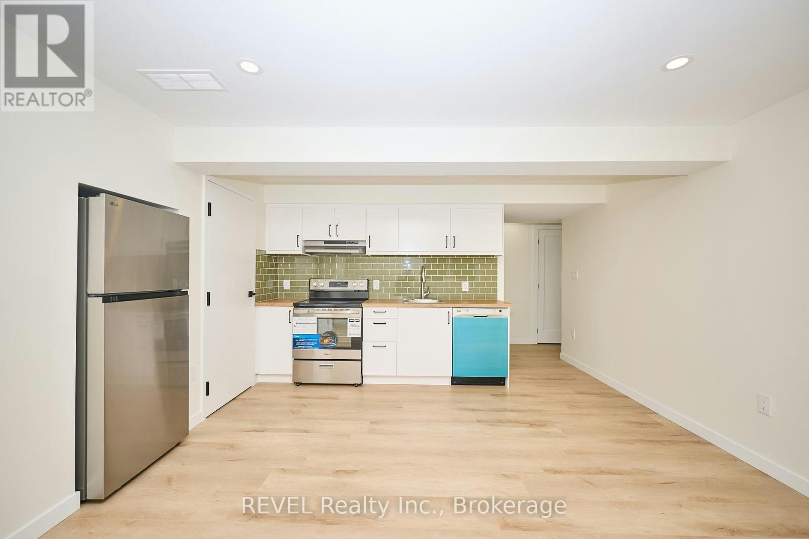 LOWER UNIT-4650 Belfast Avenue, Niagara Falls, ON, L2E 4G3 - 4