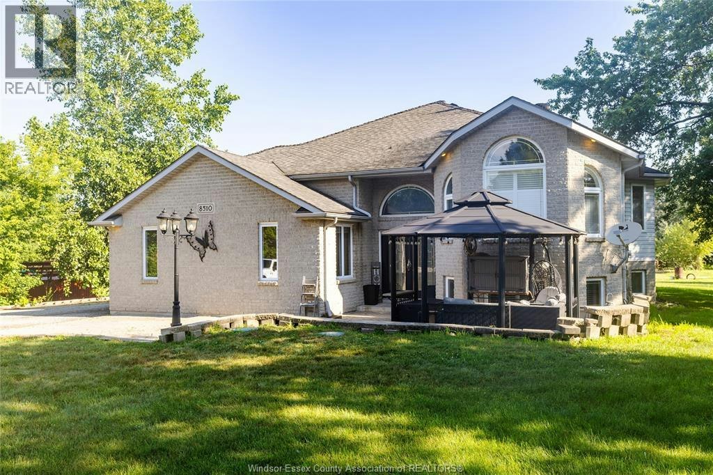 8510 Baseline Rd. Road, Windsor, ON, N0R 1K0
