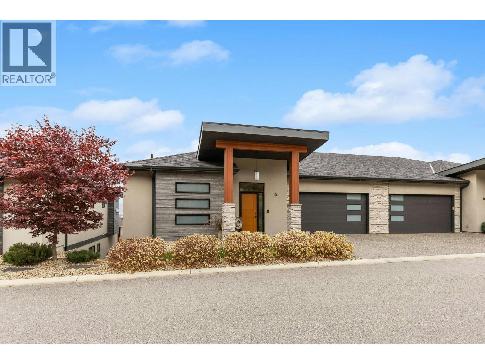 5-777 Denali Drive, Kelowna, BC, V1V 2T4