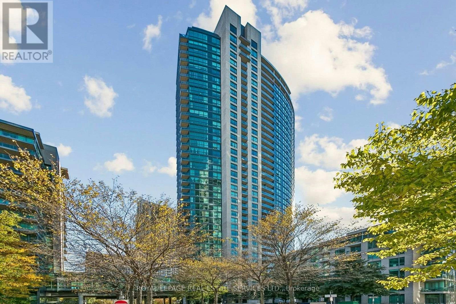 3612-215 Fort York Boulevard, Toronto, ON, M5V 4A2
