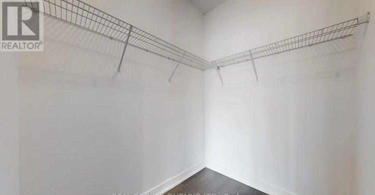 910-20 Bruyeres Mews, Toronto, ON, M5V 0G8 - 14