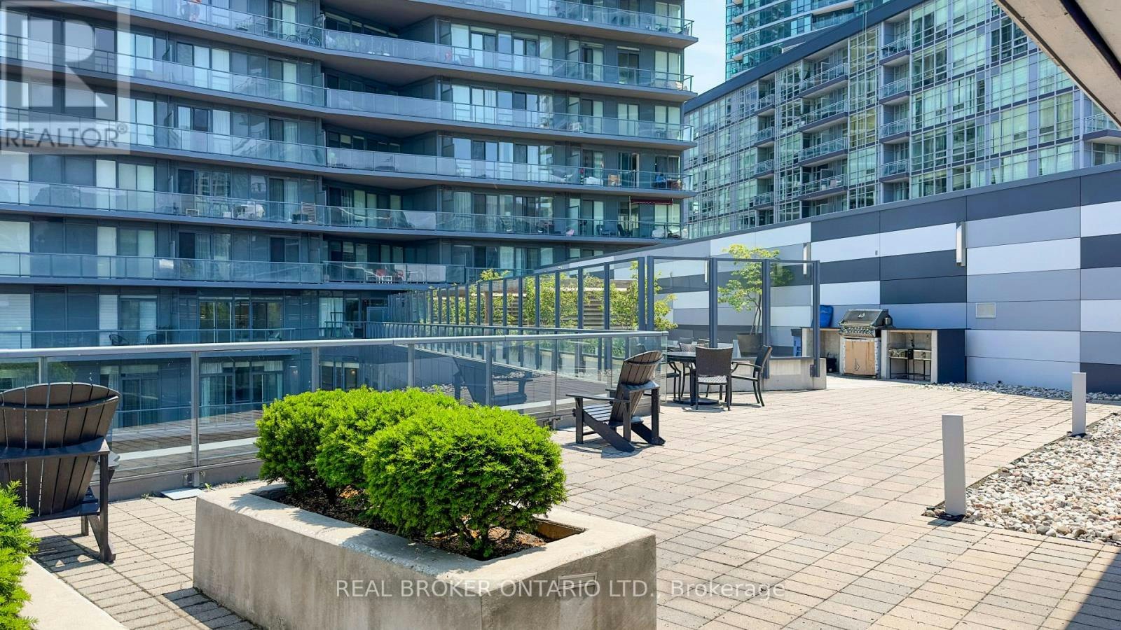 910-20 Bruyeres Mews, Toronto, ON, M5V 0G8 - 25
