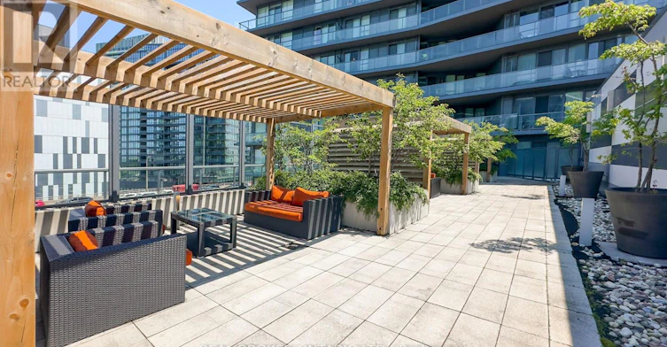 910-20 Bruyeres Mews, Toronto, ON, M5V 0G8 - 31