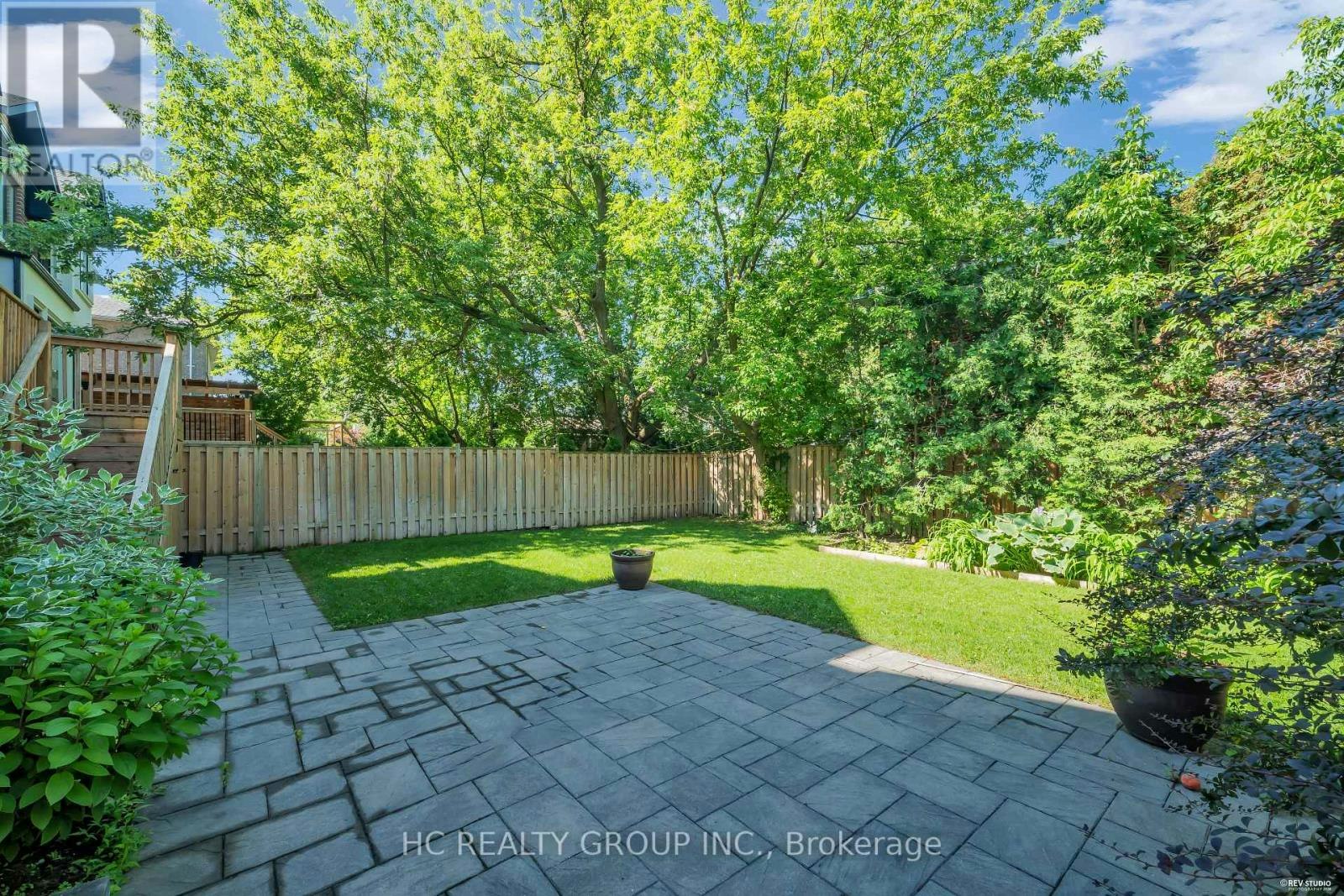 92 Glen Rush Boulevard, Toronto, ON, M5N 2V1 - 4