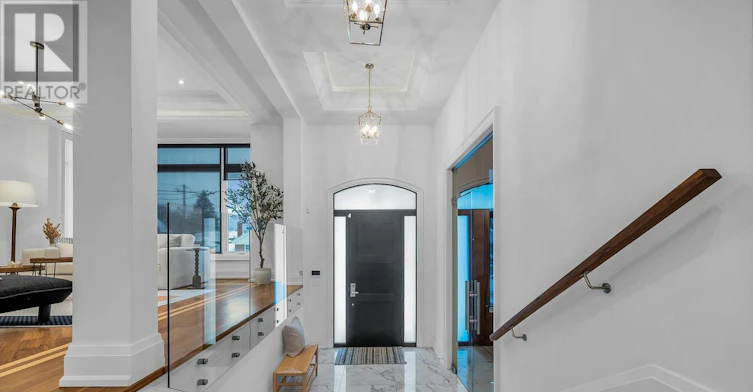 92 Glen Rush Boulevard, Toronto, ON, M5N 2V1 - 8