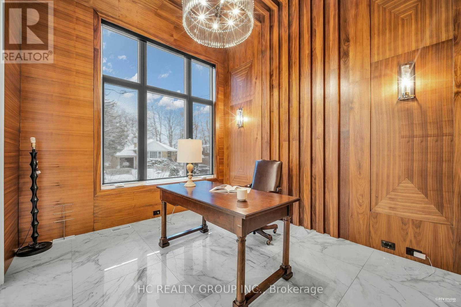 92 Glen Rush Boulevard, Toronto, ON, M5N 2V1 - 6