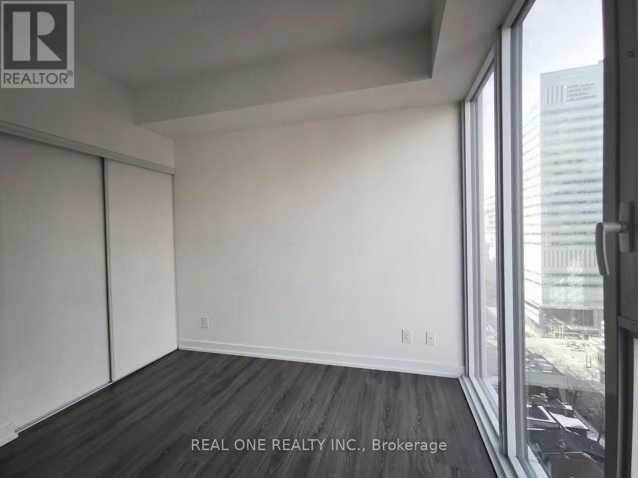 1415-20 Edward Street, Toronto, ON, M5G 1C9 - 6