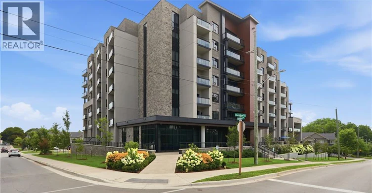 101-30 Hamilton Street S, Hamilton, ON, L8B 1V8