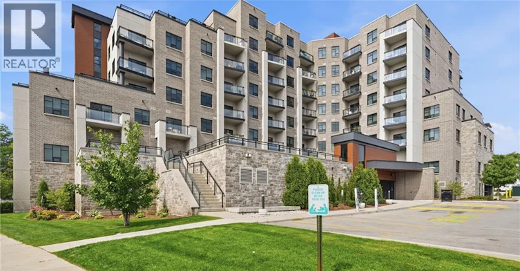 101-30 Hamilton Street S, Hamilton, ON, L8B 1V8 - 4