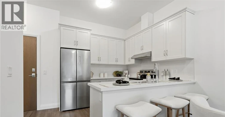 101-30 Hamilton Street S, Hamilton, ON, L8B 1V8 - 13