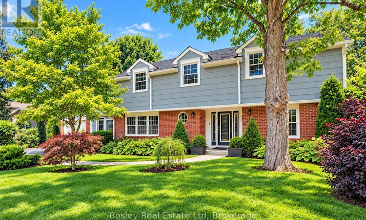 574 Lakeshore Road