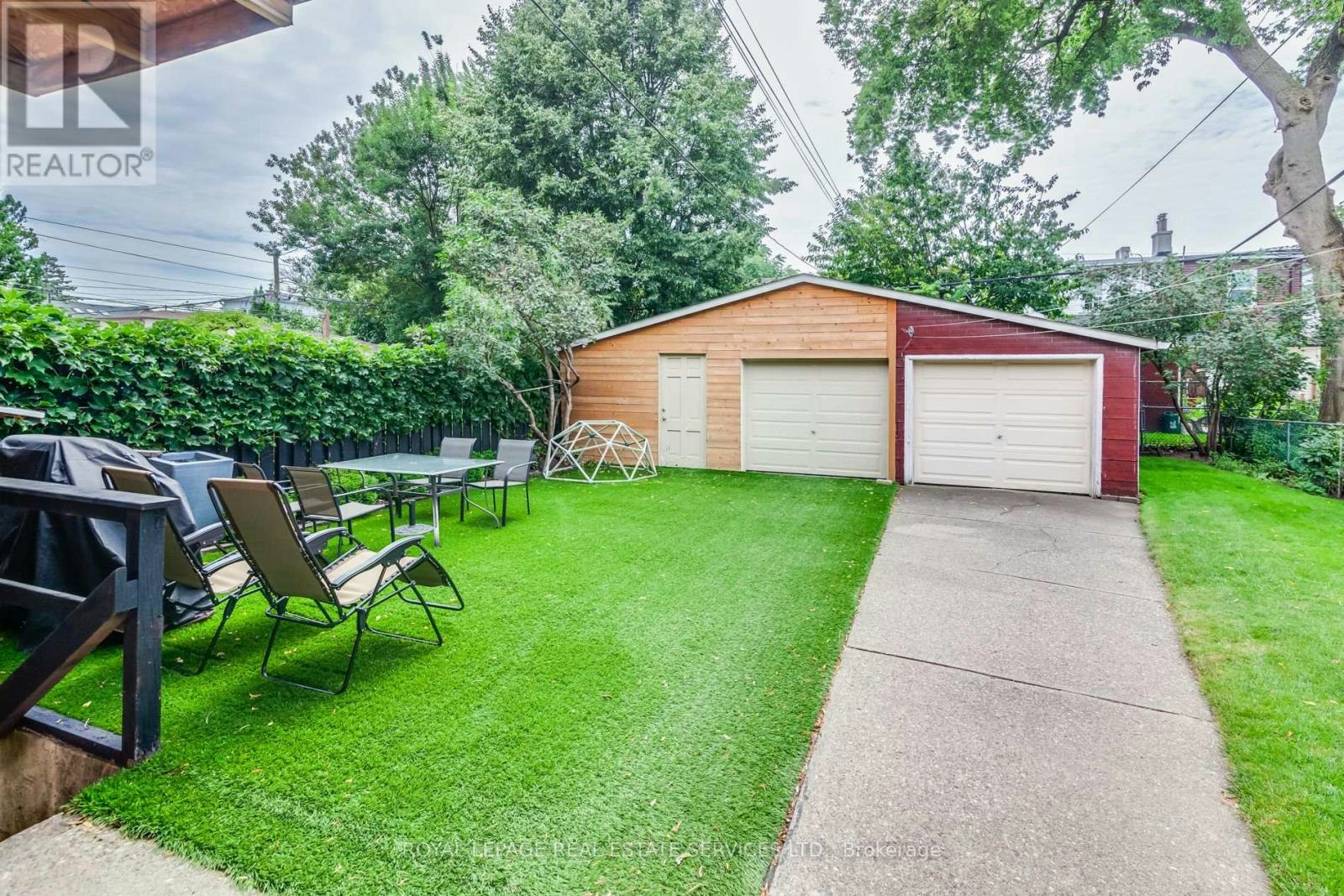 23 Kings Park Boulevard, Toronto, ON, M4J 2B7 - 26