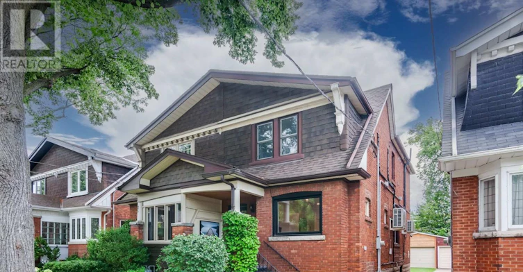 23 Kings Park Boulevard, Toronto, ON, M4J 2B7