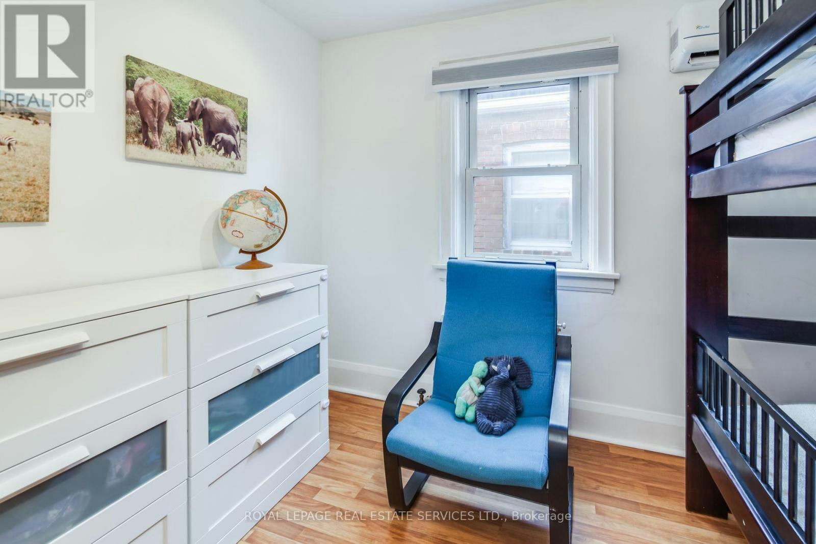 23 Kings Park Boulevard, Toronto, ON, M4J 2B7 - 22