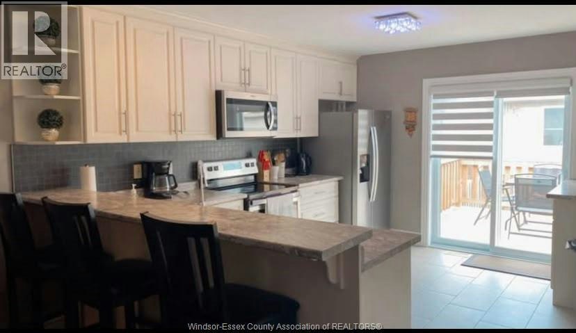 1538 Highnoon Drive, Windsor, ON, N9G 3B6 - 6