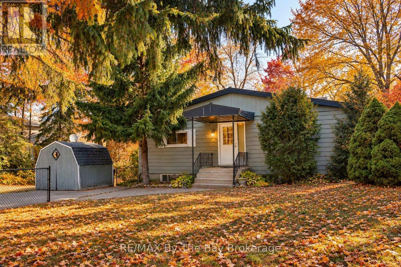 103 Sunnidale Road S, Wasaga Beach, ON, L9Z 2S9