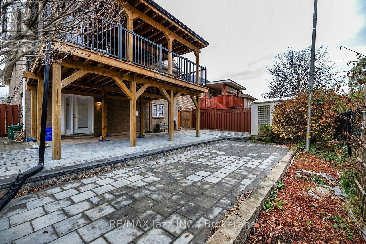LOWER-14 Arnold Crescent, Whitby, ON, L1M 1J1 - 23