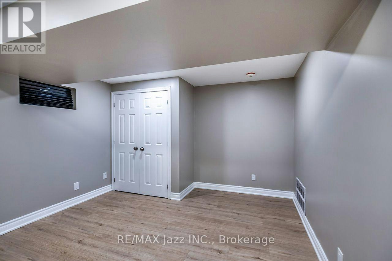 LOWER-14 Arnold Crescent, Whitby, ON, L1M 1J1 - 10